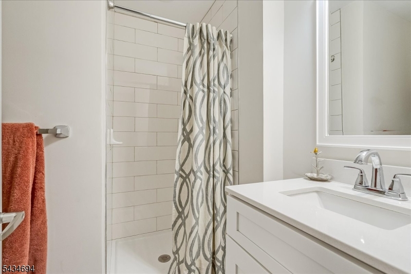 5 Persimmon Way Springfield, NJ 07081 - Photo 18 of 23