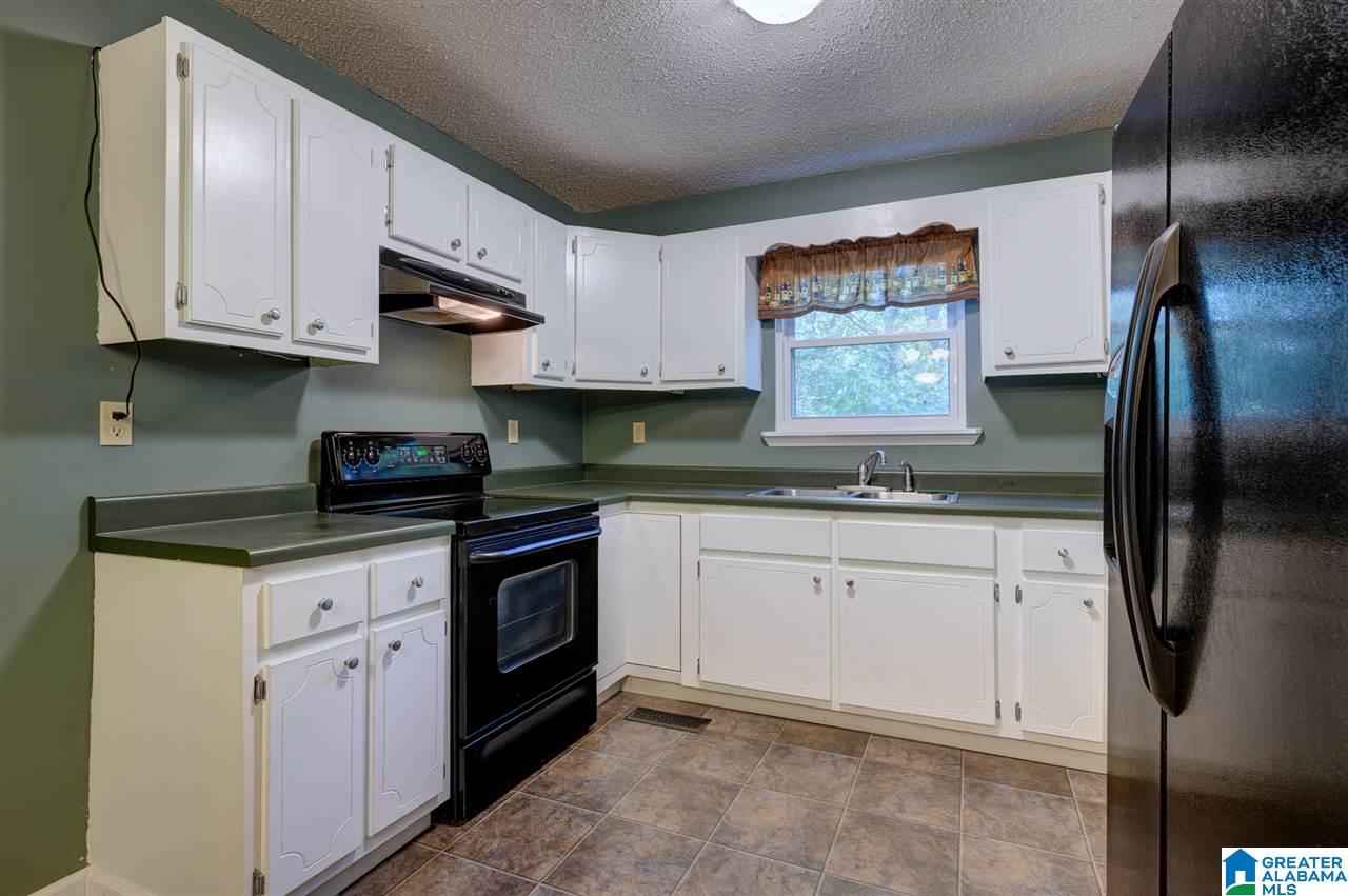 39 Beech Circle Warrior, AL 35180 - Photo 13 of 31