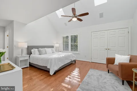 $1,825,000 | 2124 21st Road North, Arlington, VA 22201