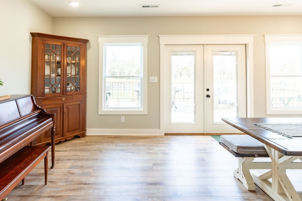 1212 Smith Thompson Road Bethpage, TN 37022 - Photo 13 of 58