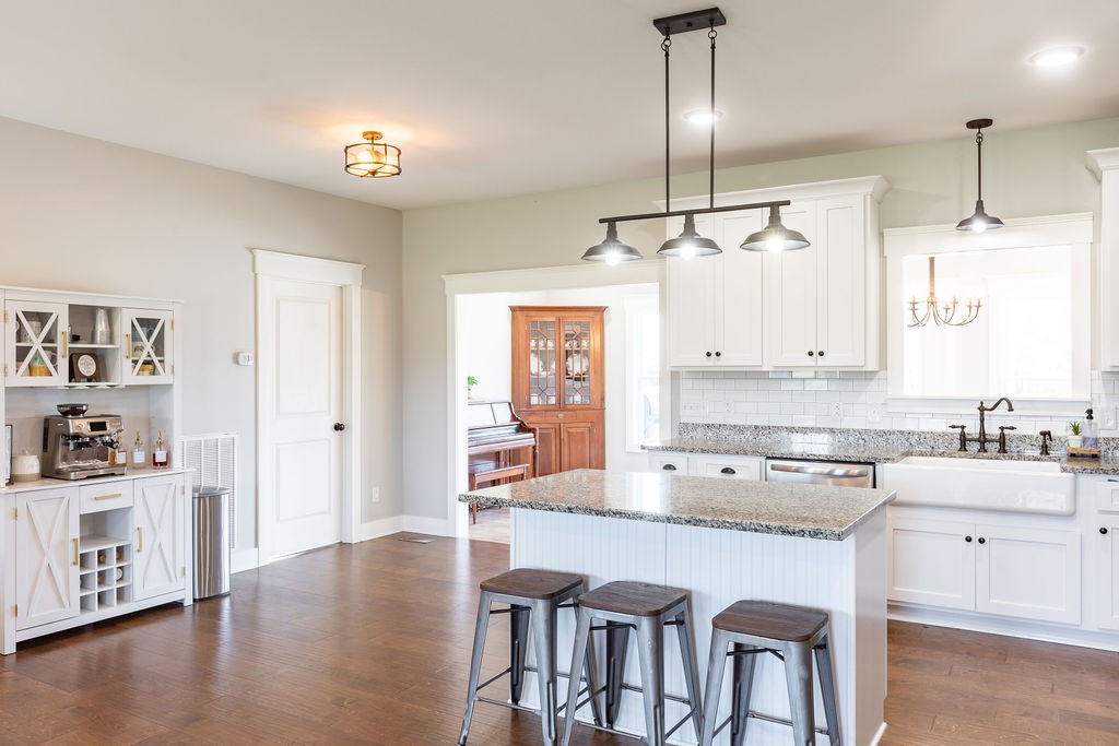 1212 Smith Thompson Road Bethpage, TN 37022 - Photo 9 of 58