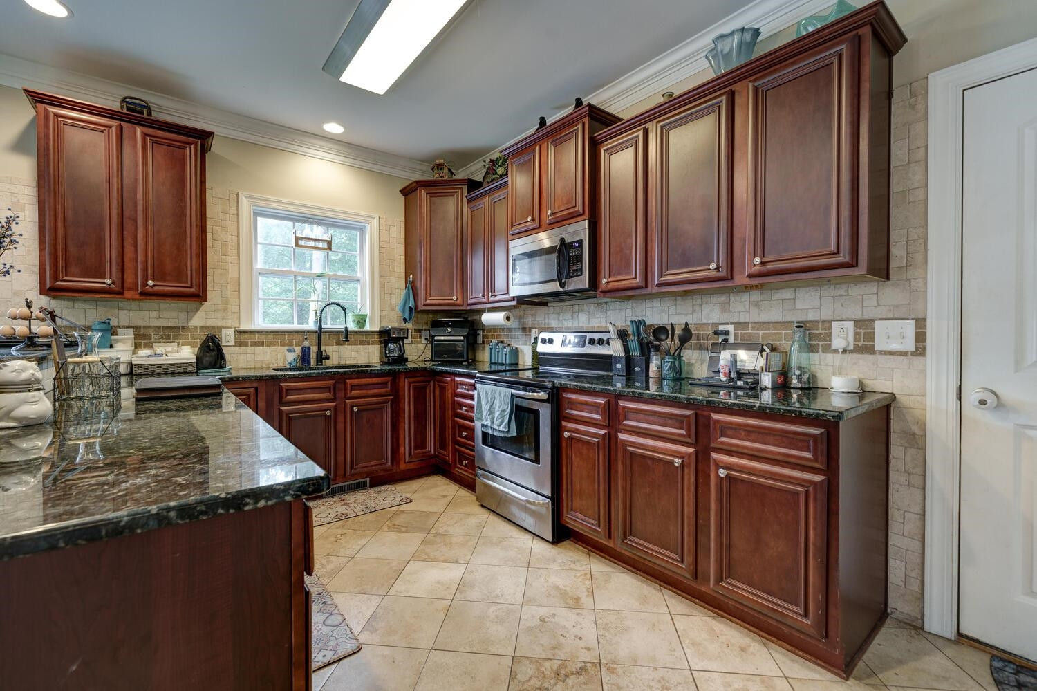 417 Bethlehem Road Knightdale, NC 27545 - Photo 22 of 55 Kitchen