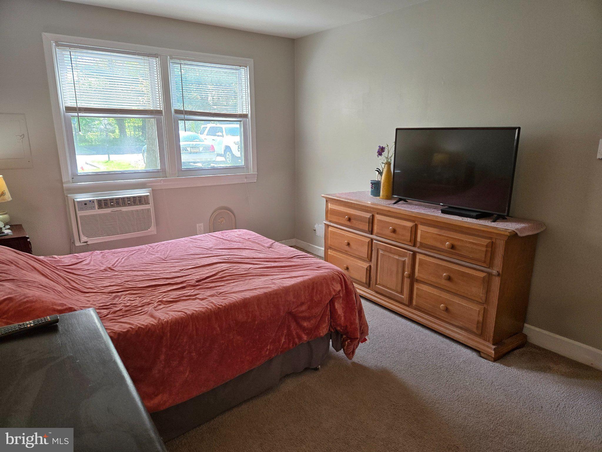 178 Elephant Road, Unit B13 Dublin, PA 18917 - Photo 15 of 21 Cozy bedroom with natural light.