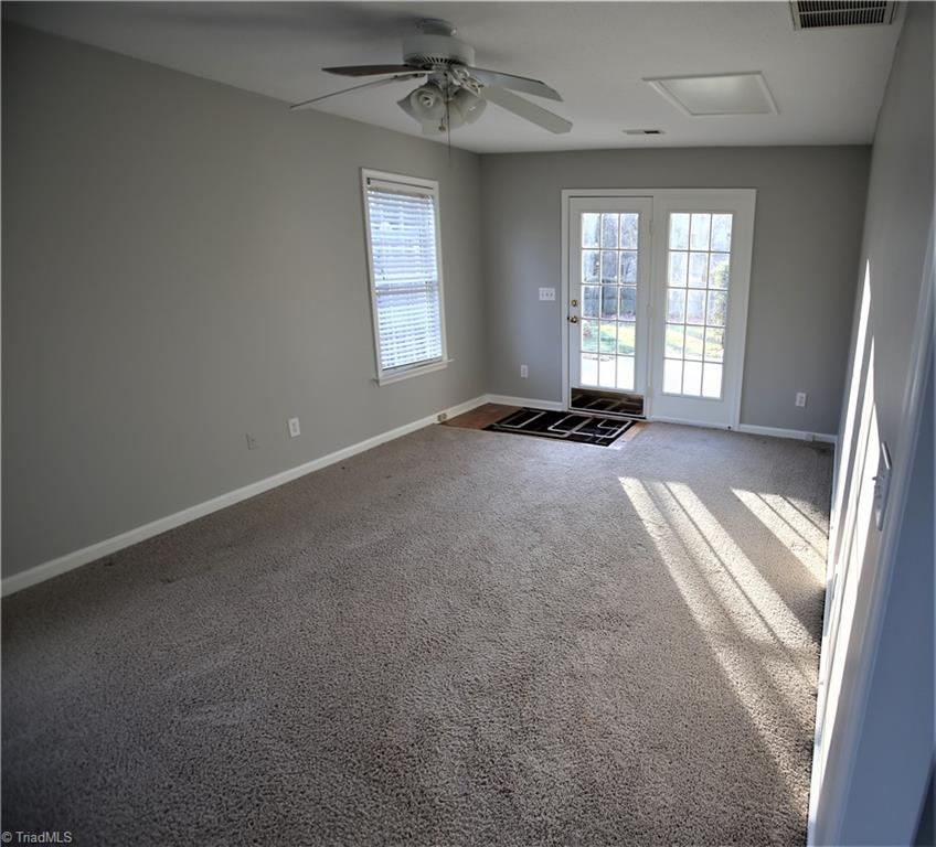 5315 Chestnut Ridge Drive Summerfield, NC 27358 - Photo 4 of 12 Gallery Image 4