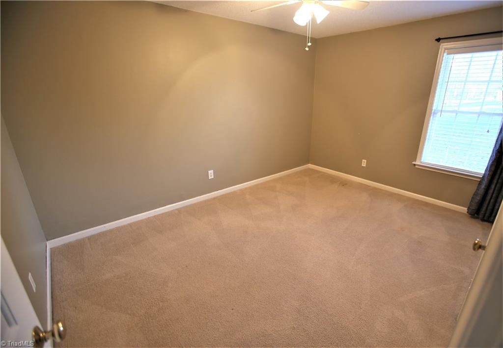 5315 Chestnut Ridge Drive Summerfield, NC 27358 - Photo 8 of 12 Gallery Image 8
