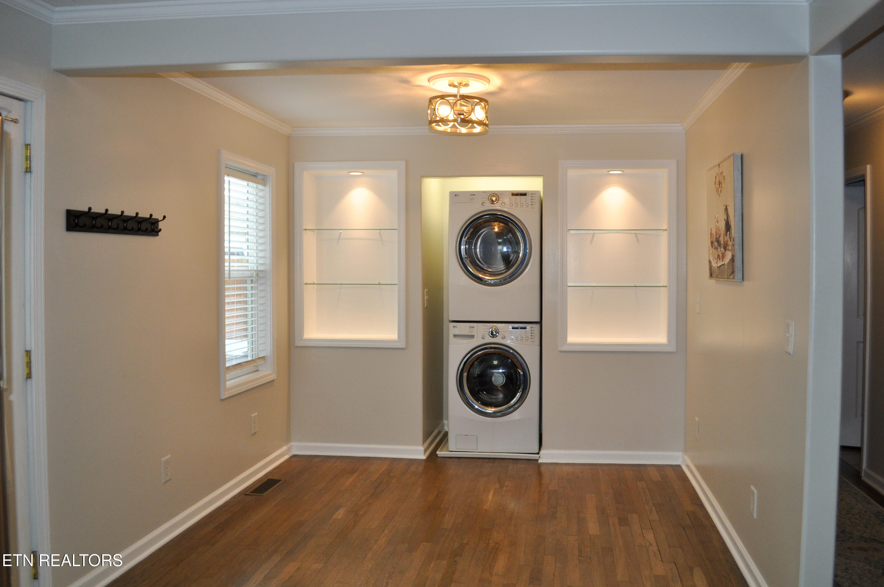 822 Carson Street Greeneville, TN 37743 - Photo 11 of 23 DSC_0106