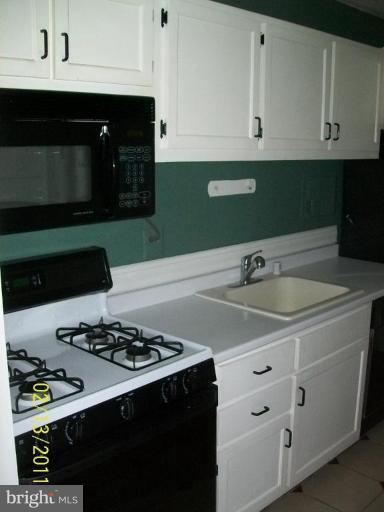 1836 Metzerott Road, Unit 504 Adelphi, MD 20783 - Photo 9 of 12 Kitchen