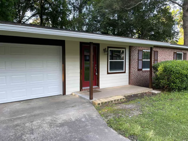 $1,450 | 2601 Rippee Road, Tallahassee, FL 32303