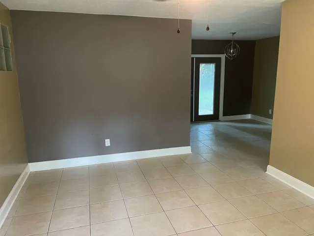 $1,450 | 2601 Rippee Road, Tallahassee, FL 32303