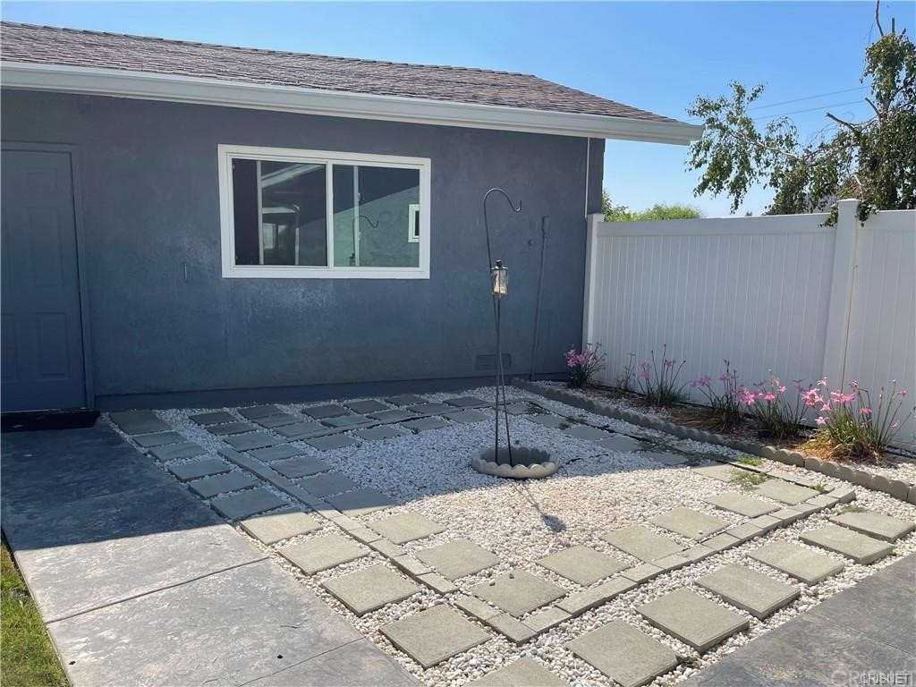 5259 Lewis Road Agoura Hills, CA 91301 - Photo 10 of 39