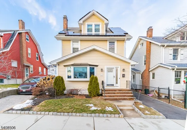 $460,000 | 350 Greylock Parkway, Belleville, NJ 07109