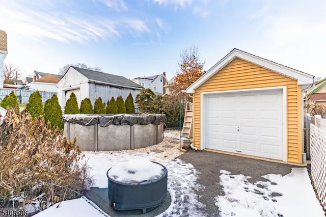 $460,000 | 350 Greylock Parkway, Belleville, NJ 07109