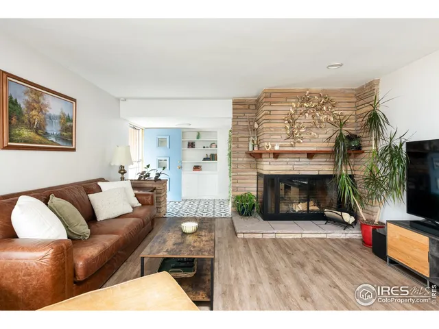 $1,295,000 | 2250 North Monaco Parkway, Denver, CO 80207