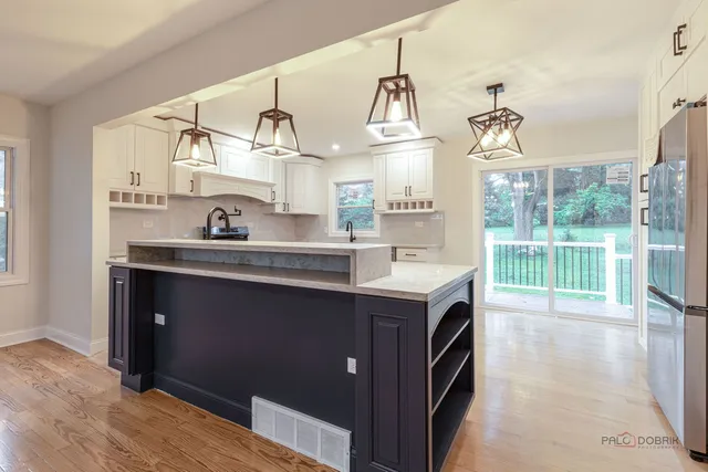 $799,000 | 16705 Wolf Road, Orland Park, IL 60467