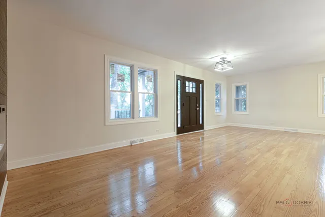 $799,000 | 16705 Wolf Road, Orland Park, IL 60467