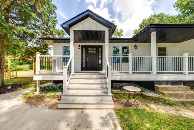 $799,000 | 16705 Wolf Road, Orland Park, IL 60467