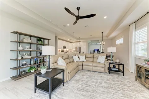 $949,999 | 909 Crosswind Avenue, Sarasota, FL 34240