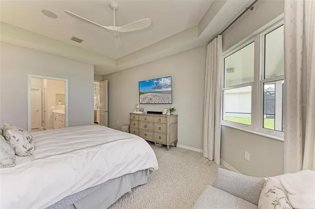 $949,999 | 909 Crosswind Avenue, Sarasota, FL 34240