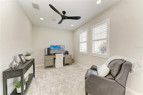 $949,999 | 909 Crosswind Avenue, Sarasota, FL 34240