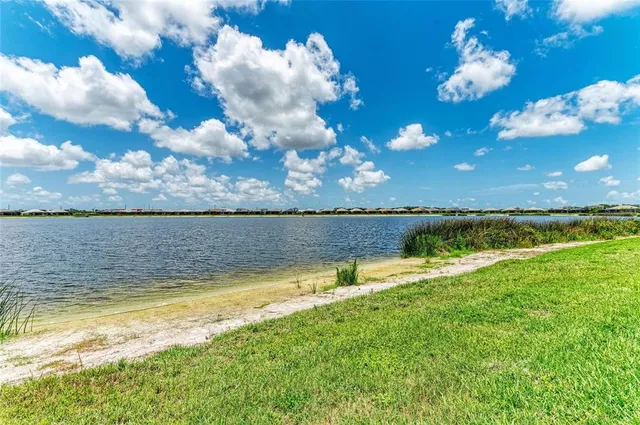 $949,999 | 909 Crosswind Avenue, Sarasota, FL 34240