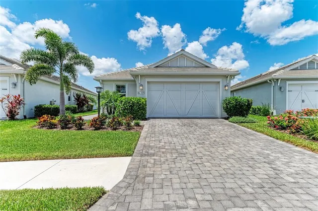 $949,999 | 909 Crosswind Avenue, Sarasota, FL 34240