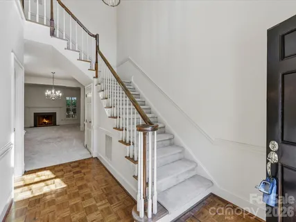 $650,000 | 2831 Sharon View Road, Charlotte, NC 28210