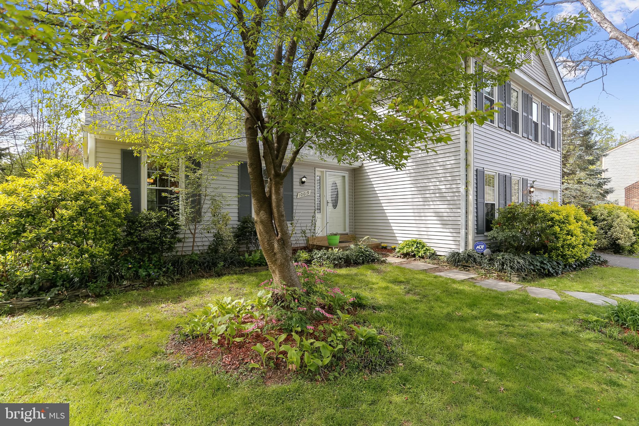 10019 Marshall Pond Road Burke, VA 22015 - Photo 4 of 6