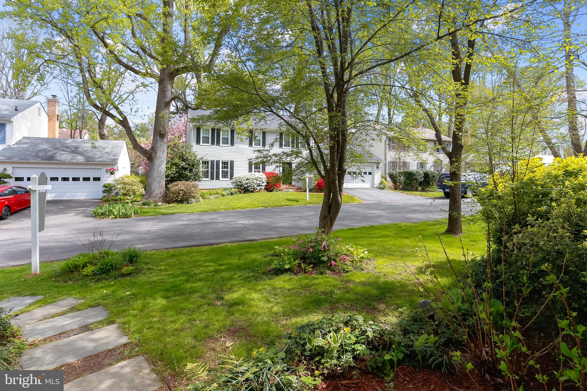 10019 Marshall Pond Road Burke, VA 22015 - Photo 5 of 6