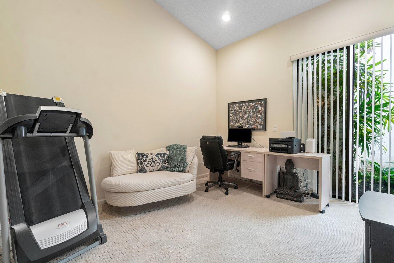 23172 Via Stel Boca Raton, FL 33433 - Photo 23 of 30 office/3rd bedroom