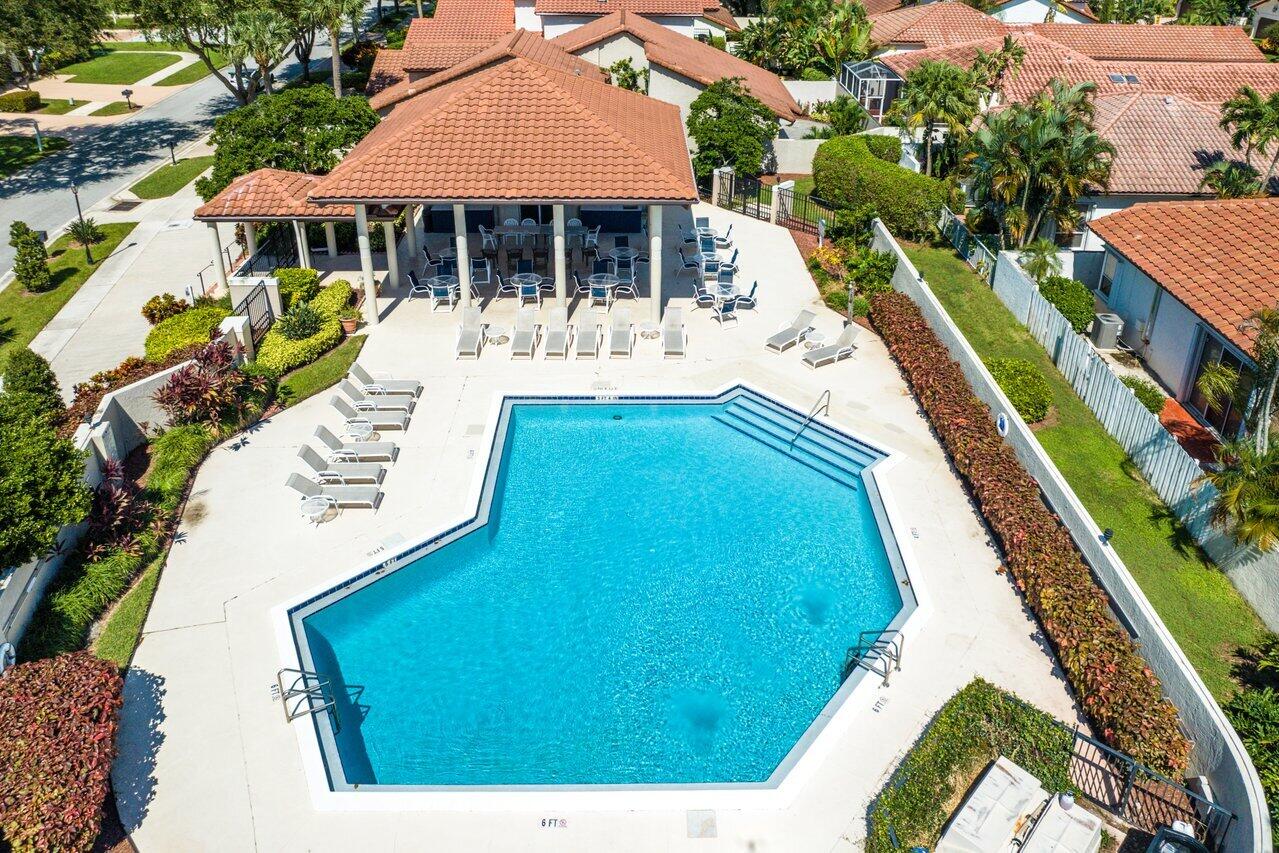 23172 Via Stel Boca Raton, FL 33433 - Photo 28 of 30 Community pool and clubhouse