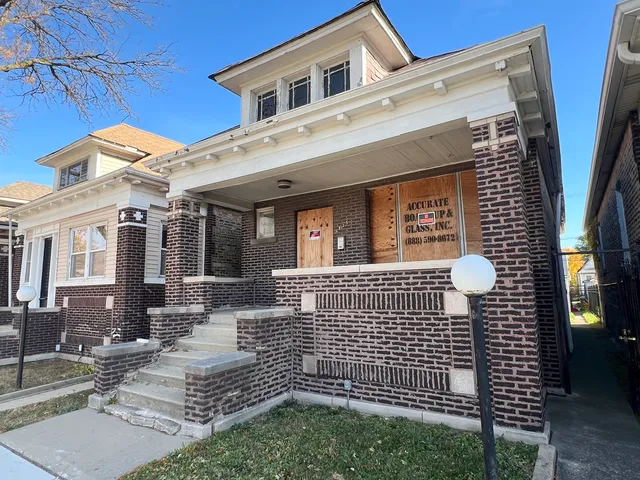 $79,000 | 7835 South Rhodes Avenue, Chicago, IL 60619