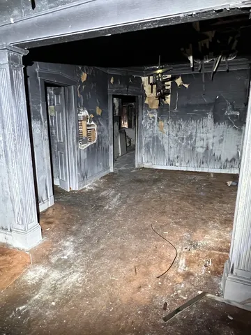 $79,000 | 7835 South Rhodes Avenue, Chicago, IL 60619