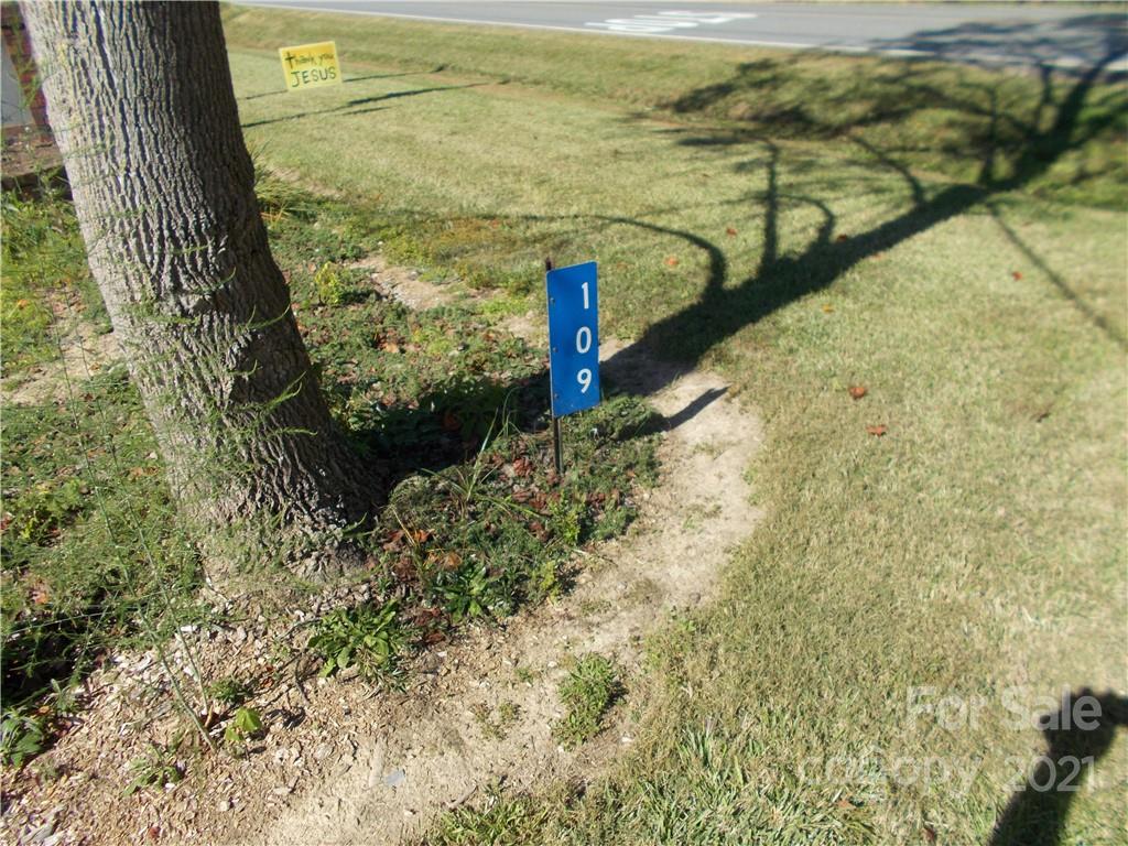 109 Brief Road West Fairview, NC 28079 - Photo 3 of 16