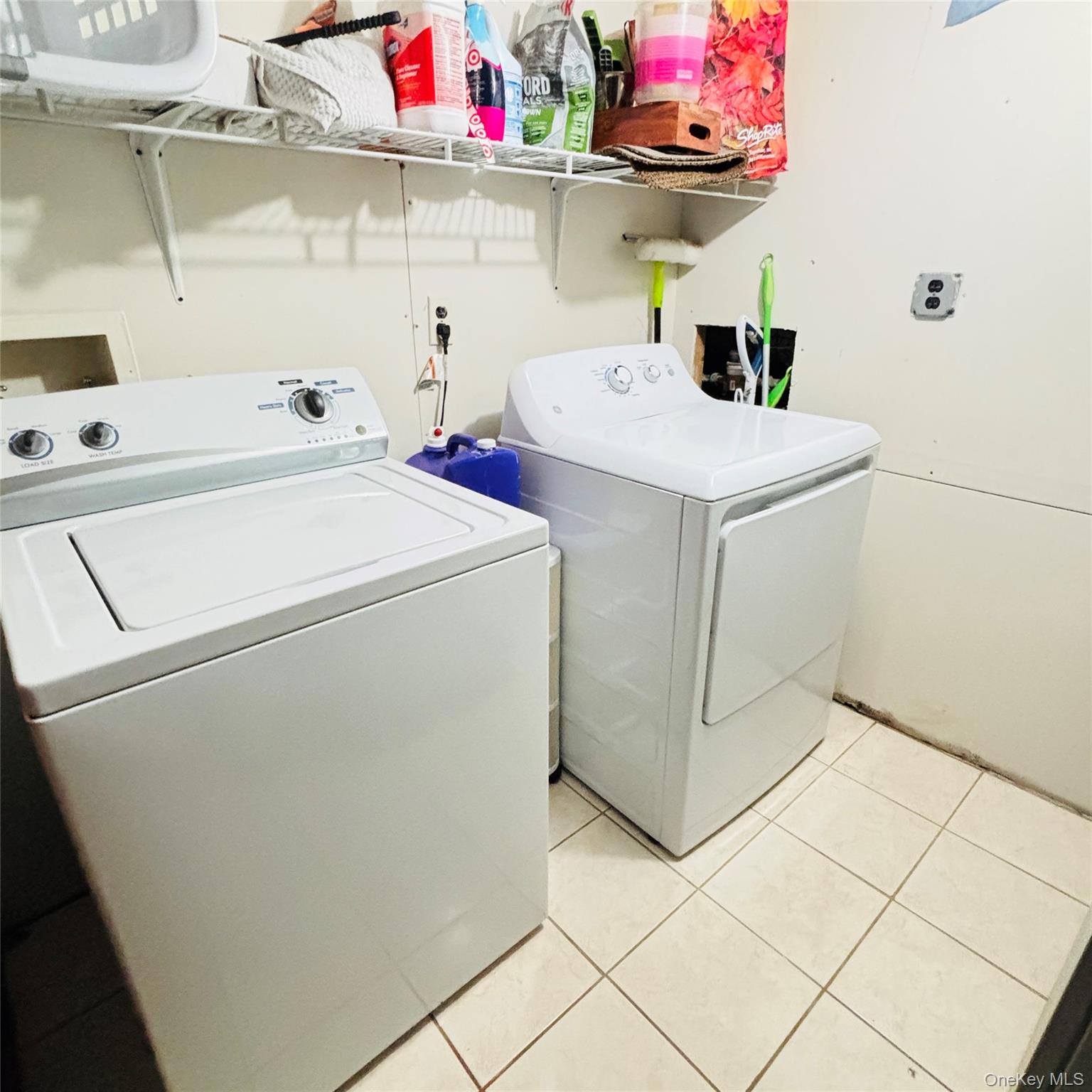 929 Fox Meadow Road Yorktown Heights, NY 10598 - Photo 27 of 41 a utility room with dryer and washer