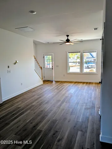 $2,300 | 1683 East Magnolia Court Southwest, Ocean Isle Beach, NC 28469