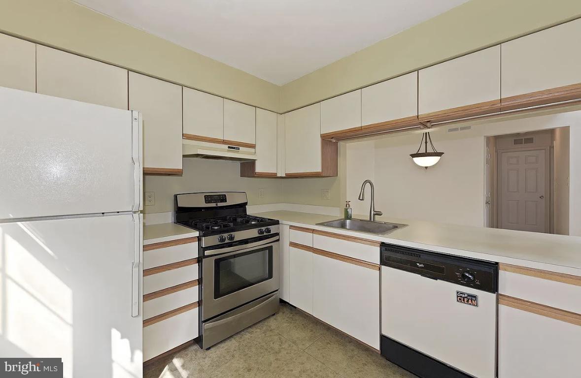 5506 B Albridge Way Mount Laurel, NJ 08054 - Photo 4 of 4