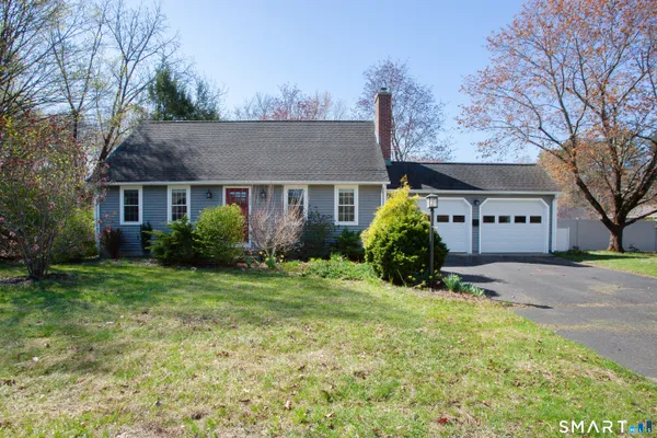 $349,900 | 172 Weymouth Road, Enfield, CT 06082