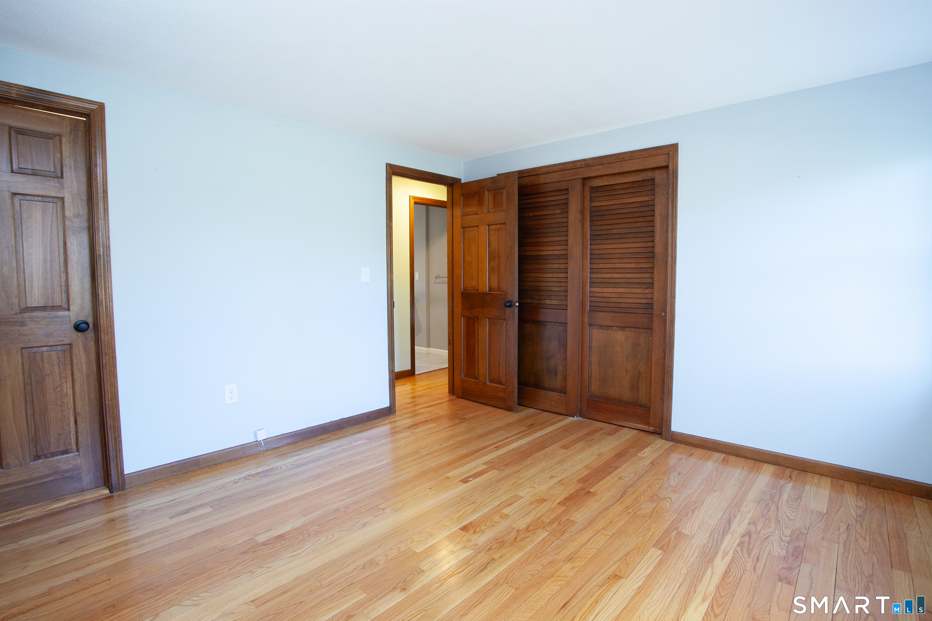 172 Weymouth Road Enfield, CT 06082 - Photo 22 of 35