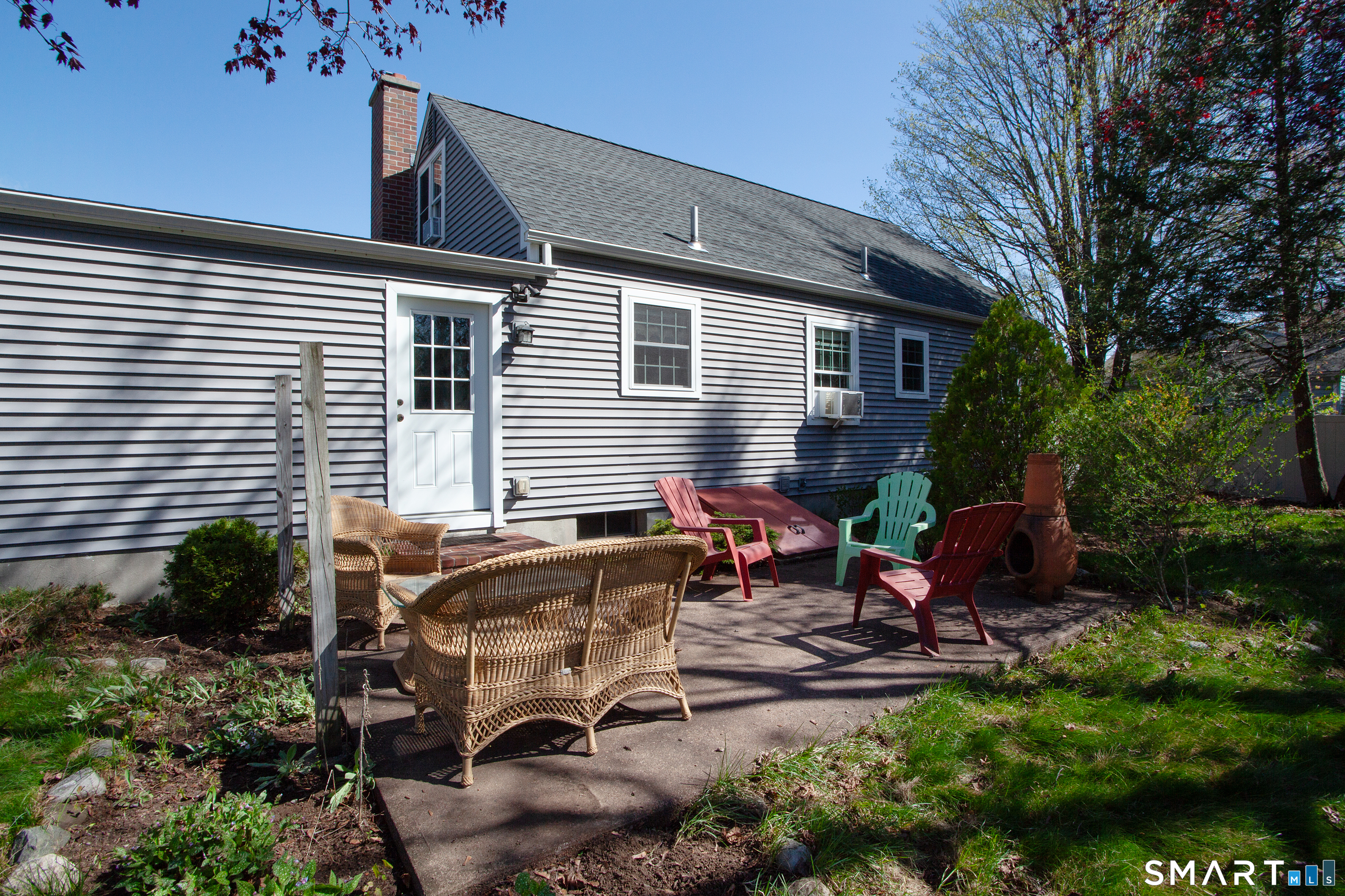 172 Weymouth Road Enfield, CT 06082 - Photo 4 of 35 Patio is perfect for outside entertaining