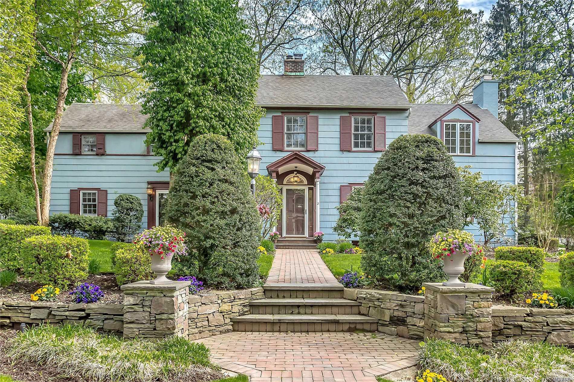 2 Davis Road Port Washington, NY 11050 - Photo 1 of 1 Front