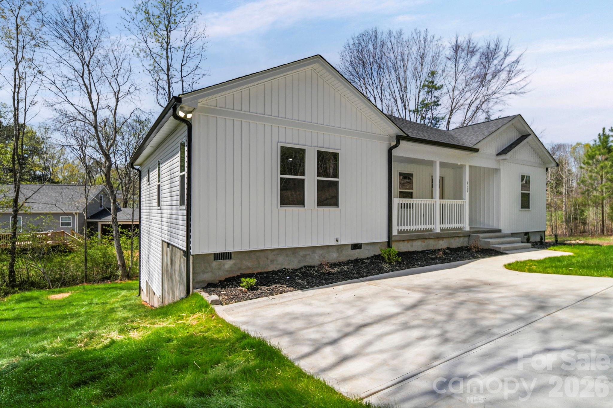 909 Pennington Road Albemarle, NC 28001 - Photo 3 of 31