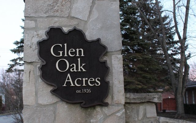 1720 Ridgewood Lane East Glenview, IL 60025 - Photo 23 of 24 a close up of a street sign