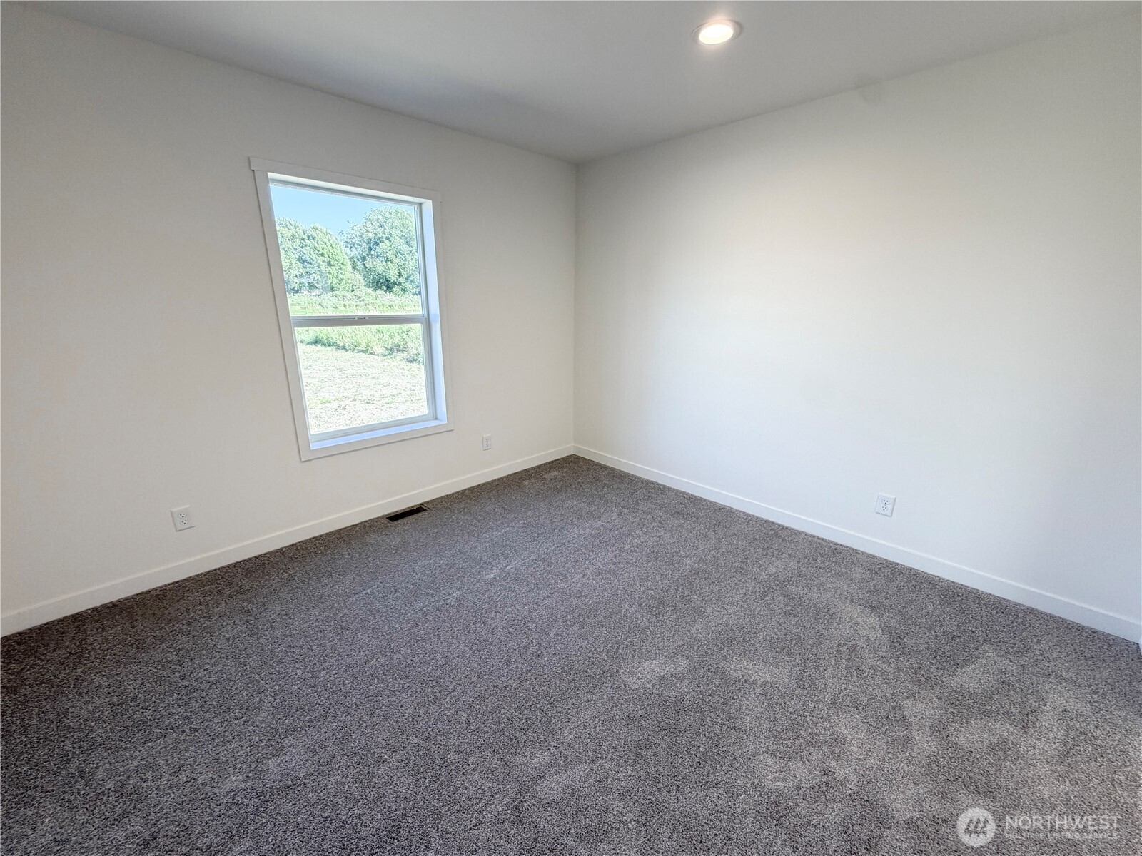 4565 Windemere Street Longview, WA 98632 - Photo 11 of 14