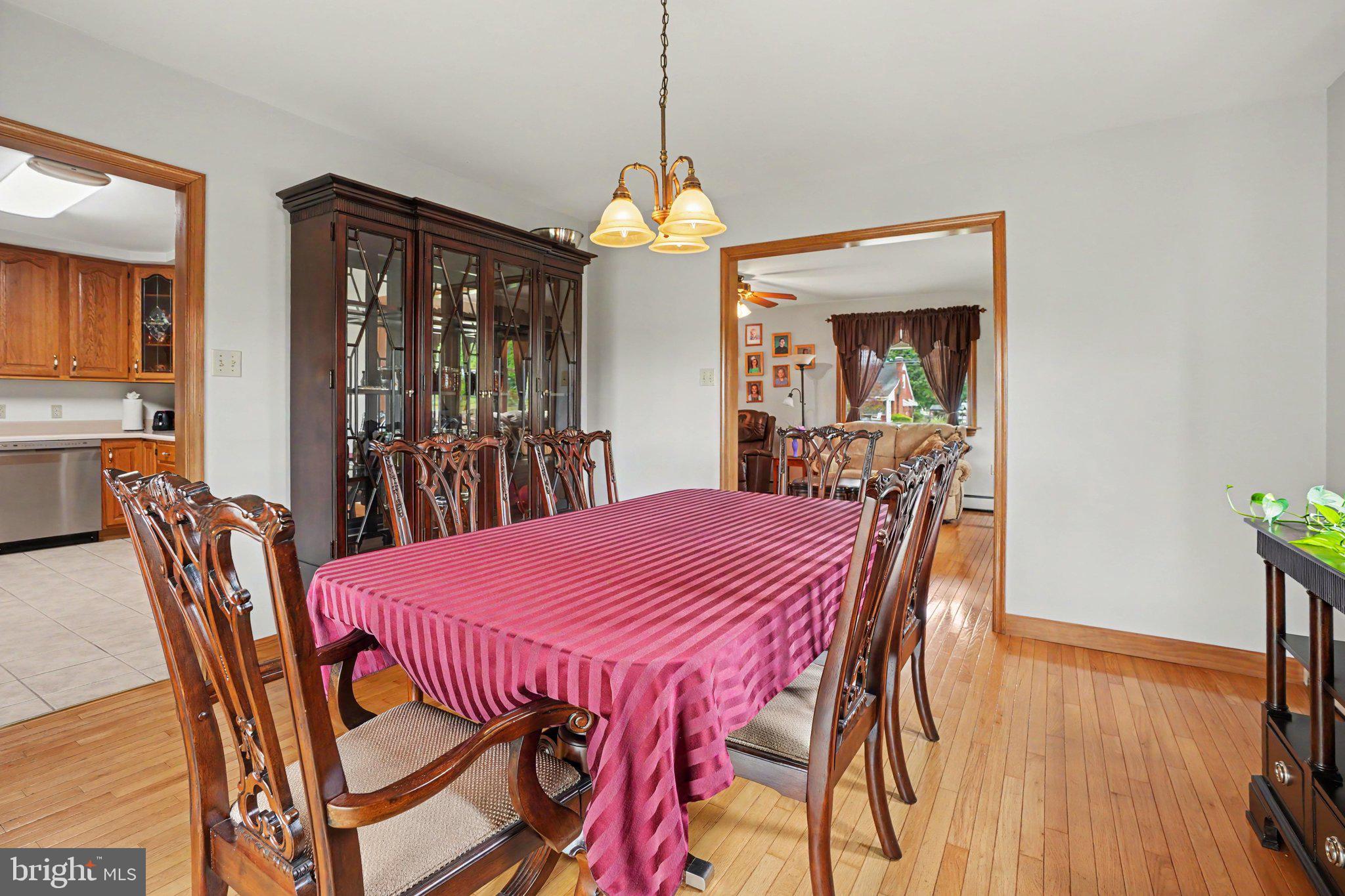 924 West Trindle Road Mechanicsburg, PA 17050 - Photo 16 of 68