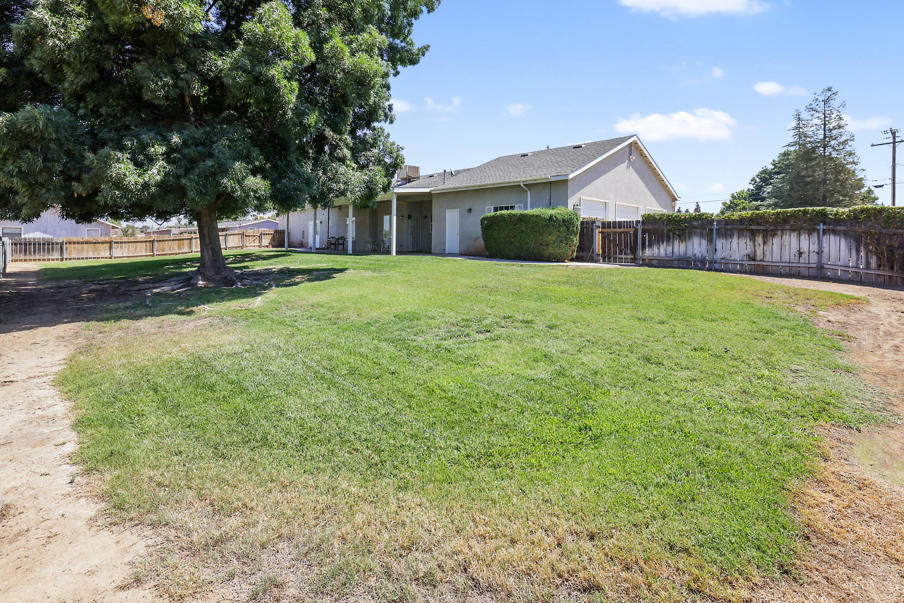 595 South Anderson Road Exeter, CA 93221 - Photo 51 of 61 6A035453-3916-49F1-A9F3-FB72C9B6BC0D