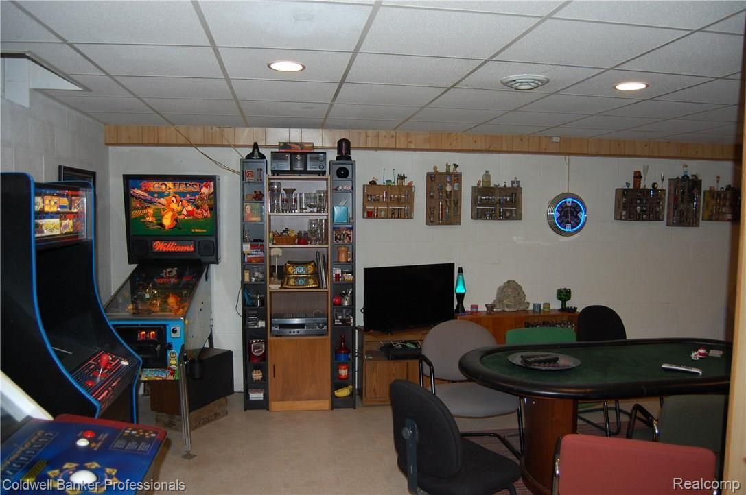 5417 Greenfield Road Brighton, MI 48114 - Photo 33 of 45 DSC_0064.JPG