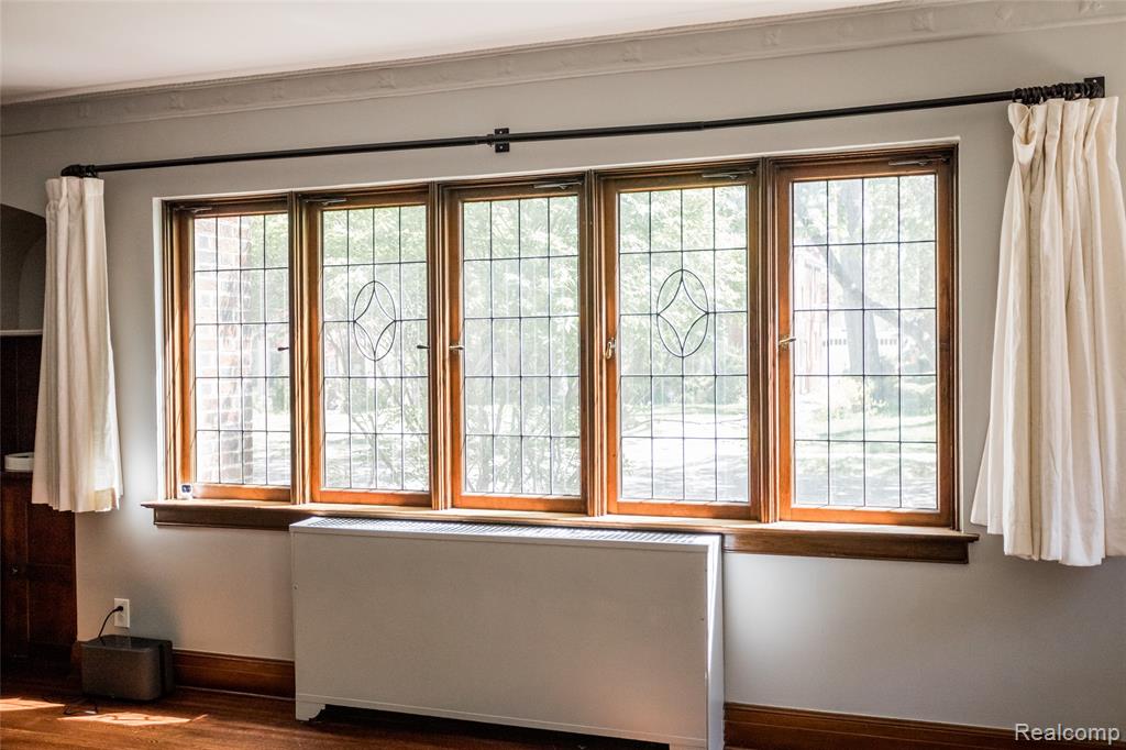 19305 Berkeley Road Detroit, MI 48221 - Photo 4 of 26