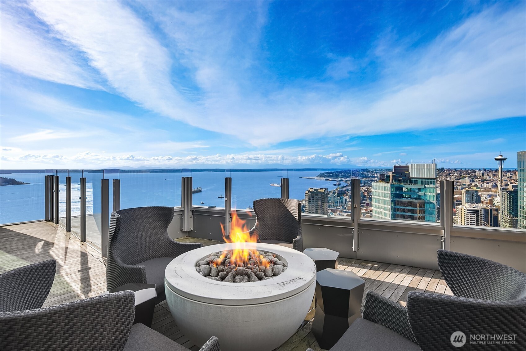 121 Stewart Street, Unit 1204 Seattle, WA 98101 - Photo 22 of 34