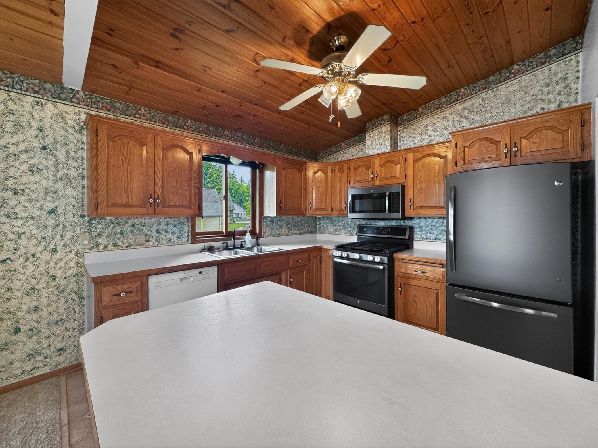18302 Edgewater Road Northeast Pine City, MN 55063 - Photo 10 of 33