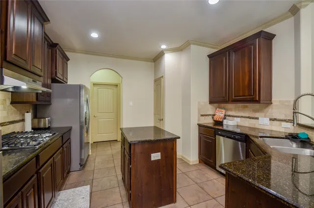 $399,900 | 11014 Sir Alex Drive, Tomball, TX 77375